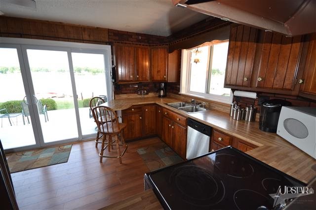 640 Lane 275 Turkey Lk, Hudson, IN 46747 photo 6