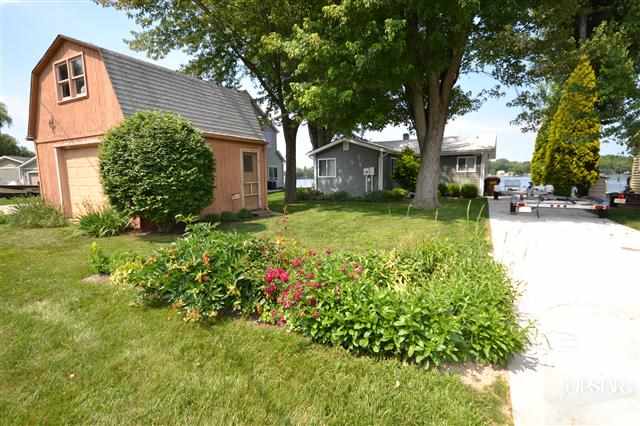 640 Lane 275 Turkey Lk, Hudson, IN 46747 photo 19