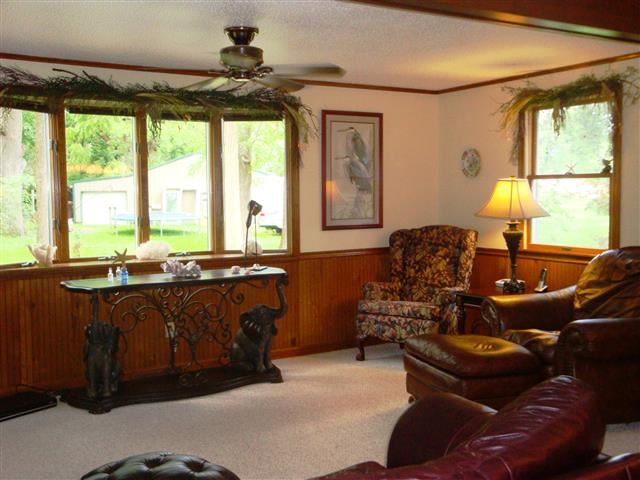 1970 E Bair Rd, Columbia City, IN 46725 photo 3