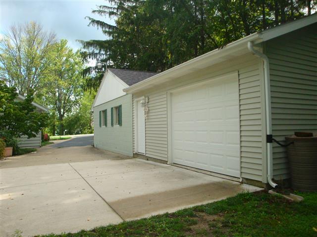 1970 E Bair Rd, Columbia City, IN 46725 photo 26