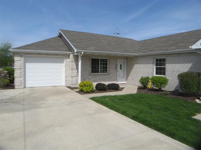 215 W Spring St #b, Bluffton, IN 46714 photo 1