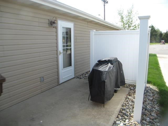 215 W Spring St #b, Bluffton, IN 46714 photo 16