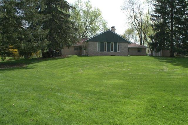 2934 Grandview Dr, Fort Wayne, IN 46804 photo 4