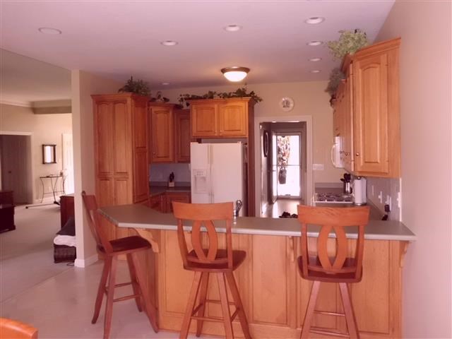 12015 Golden Harvest Dr, Fort Wayne, IN 46845 photo 9