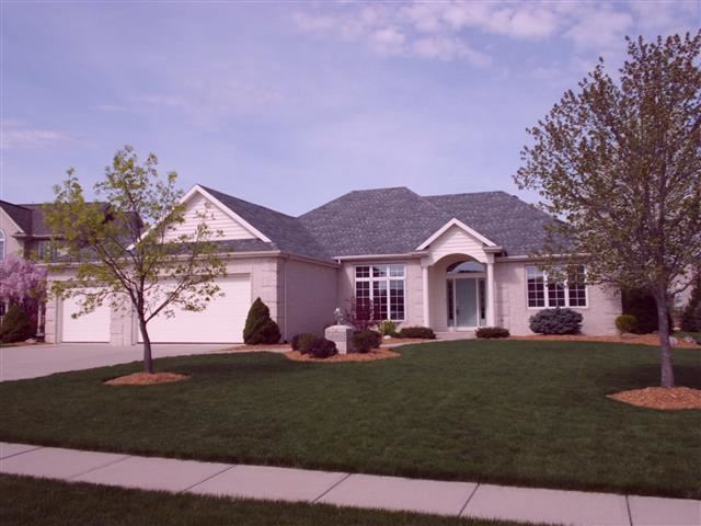 12015 Golden Harvest Dr, Fort Wayne, IN 46845 photo 1