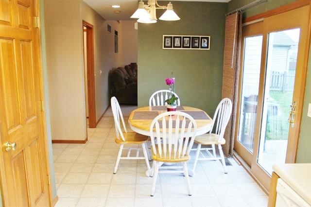 9326 Ballymore Dr, Fort Wayne, IN 46835 photo 8