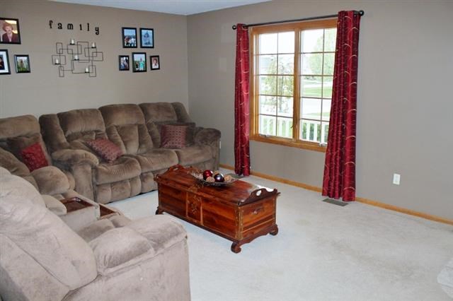 9326 Ballymore Dr, Fort Wayne, IN 46835 photo 17