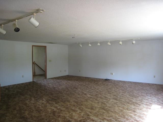 2113 Elyetta St, Fort Wayne, IN 46802 photo 4