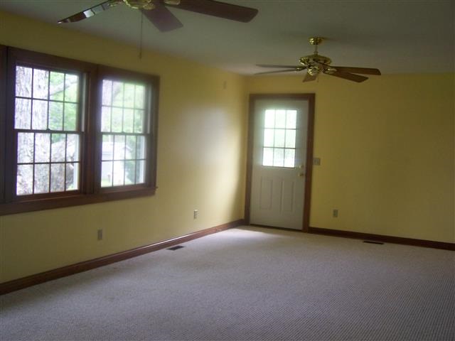 133 Harvester Ln, Decatur, IN 46733 photo 3
