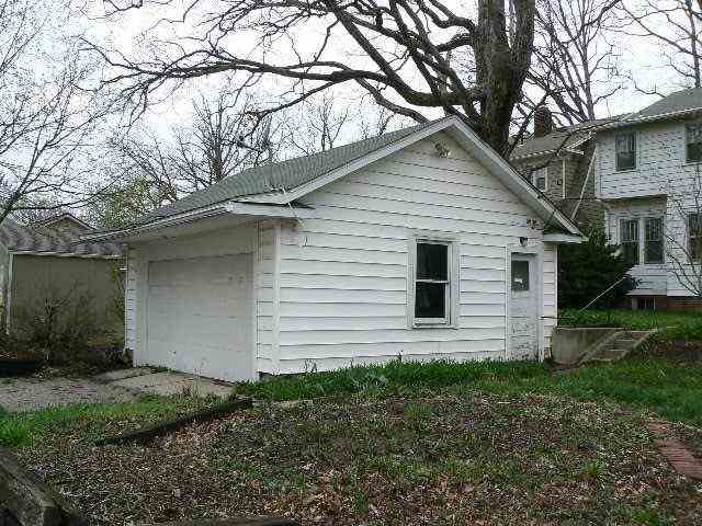 1930 Curdes Ave, Fort Wayne, IN 46805 photo 3