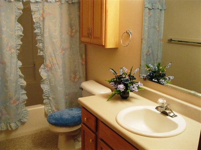 9228 Wembley Ct, Fort Wayne, IN 46825 photo 13