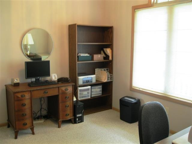 9228 Wembley Ct, Fort Wayne, IN 46825 photo 14