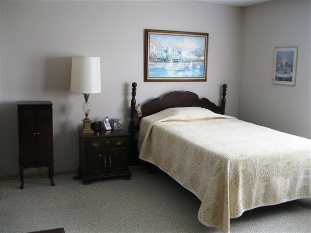 9228 Wembley Ct, Fort Wayne, IN 46825 photo 7