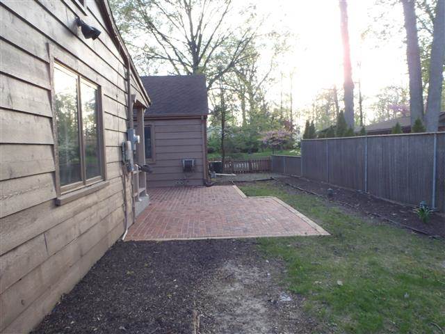 2910 Glencairn Dr, Fort Wayne, IN 46815 photo 9