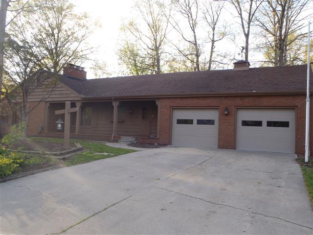 2910 Glencairn Dr, Fort Wayne, IN 46815 photo 3