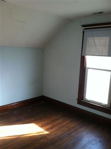 212 E Jackson St, Columbia City, IN 46725 photo 3