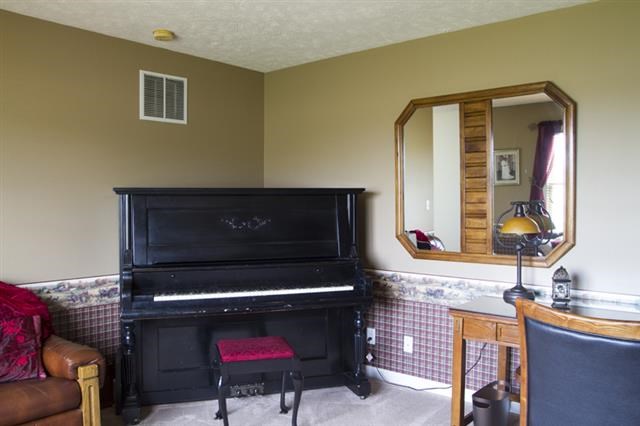 11932 Yoder Rd, Roanoke, IN 46783 photo 11