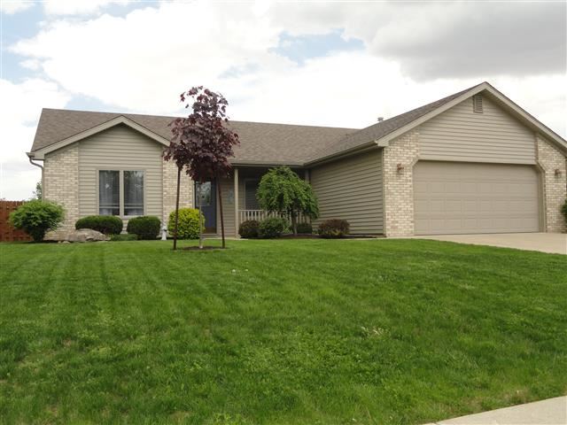 102 Berkley Ct, Decatur, IN 46733 photo 2
