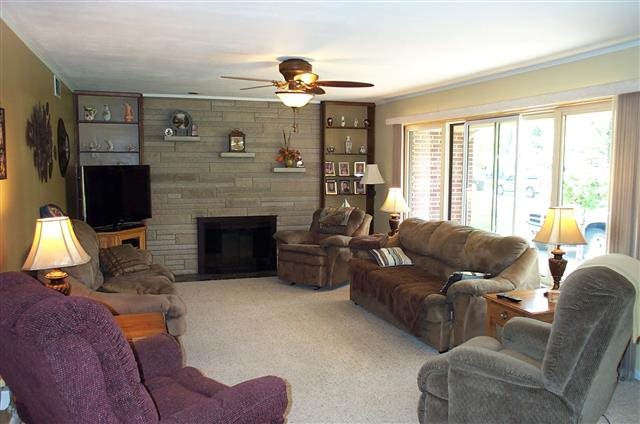 3809 Ferndale Dr, Fort Wayne, IN 46815 photo 4