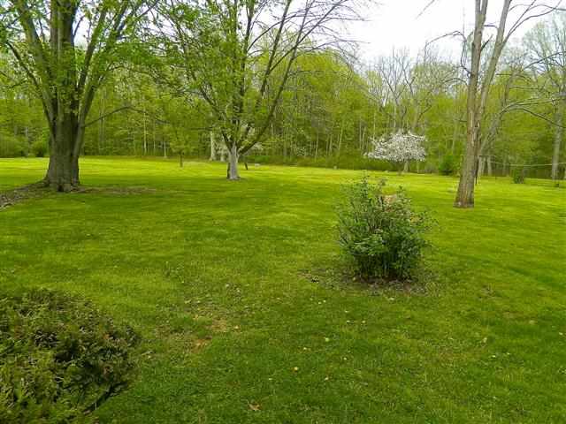 2216 Flaugh Rd, Fort Wayne, IN 46818 photo 28