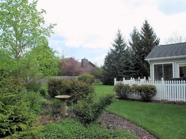 10018 Schuyler Ct, Fort Wayne, IN 46804 photo 6