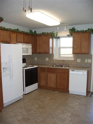 7921 Welland Ct, Fort Wayne, IN 46835 photo 11