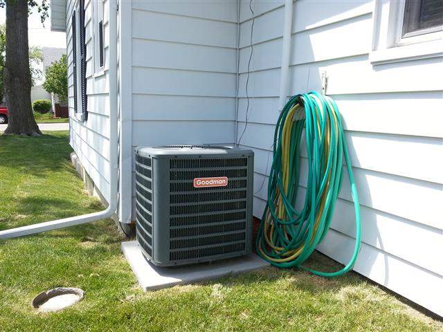 111 S Ogden St, Ossian, IN 46777 photo 14