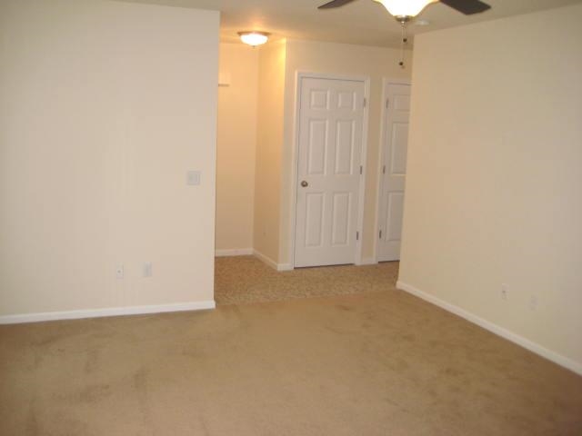 1602 Ellingham Pike, Bluffton, IN 46714 photo 3