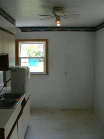 1046 Kenwood Ave, Fort Wayne, IN 46805 photo 4