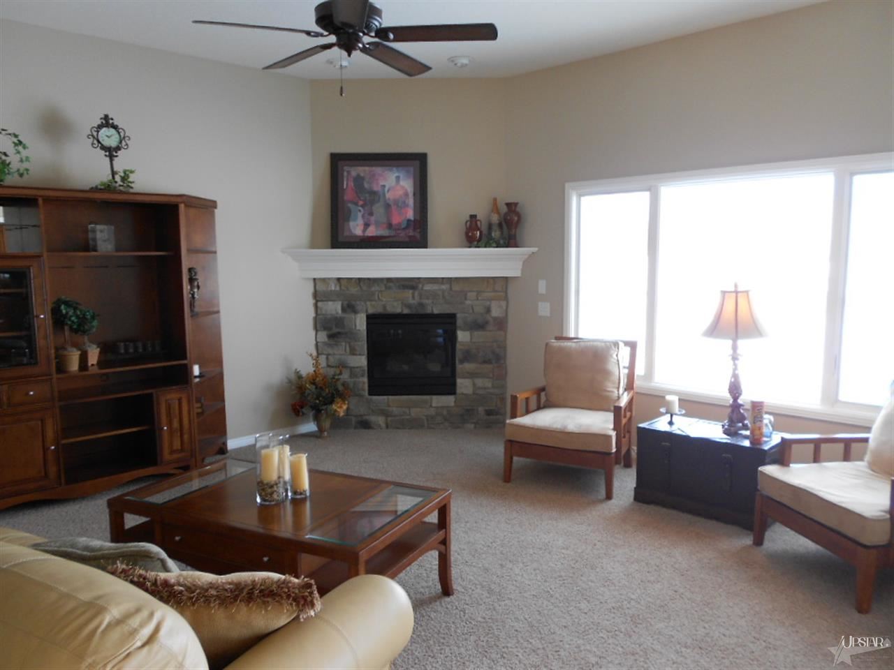 1384 Gateway Trl, Fort Wayne, IN 46845 photo 4