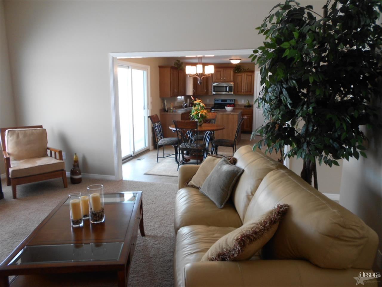 1384 Gateway Trl, Fort Wayne, IN 46845 photo 9