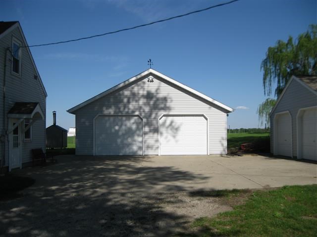 4901 S 950 W, South Whitley, IN 46787 photo 2