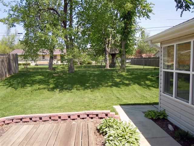 2122 Foxboro Dr, Fort Wayne, IN 46818 photo 17