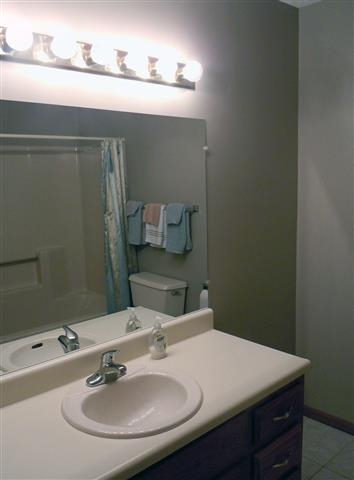 2122 Foxboro Dr, Fort Wayne, IN 46818 photo 16