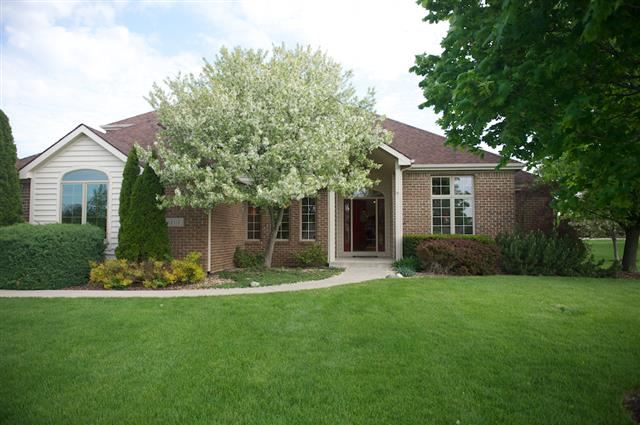 12112 Blairmore Ct, Fort Wayne, IN 46814 photo 2