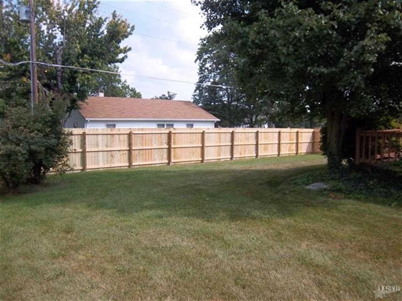2631 Candlewick Dr, Fort Wayne, IN 46804 photo 8