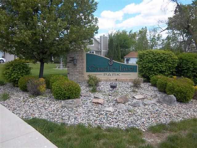 2631 Candlewick Dr, Fort Wayne, IN 46804 photo 2