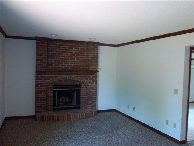 2631 Candlewick Dr, Fort Wayne, IN 46804 photo 16