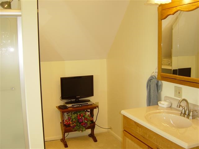 912 W Mill St, Ossian, IN 46777 photo 14