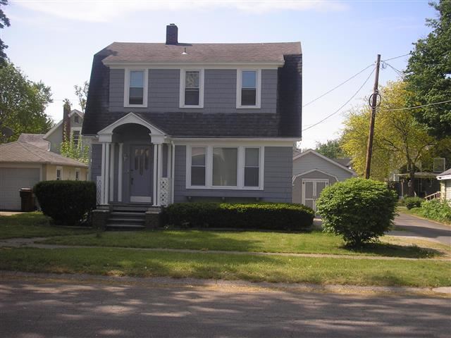 323 W 4th St, Auburn, IN 46706 photo 1