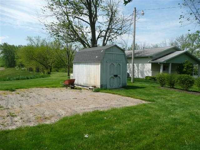 3256 E State Road 124, Bluffton, IN 46714 photo 8