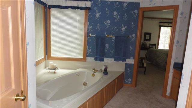 5606 Autumn Woods Trl, Fort Wayne, IN 46835 photo 23