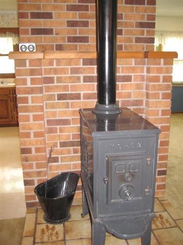 91 W Main St, Poneto, IN 46781 photo 8