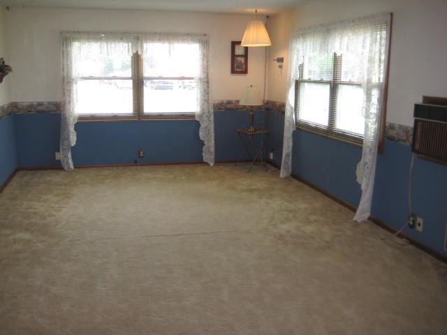 91 W Main St, Poneto, IN 46781 photo 4