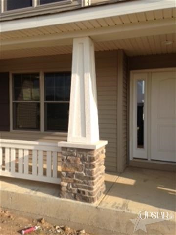 11314 Blue Sedge Ct, Roanoke, IN 46783 photo 2