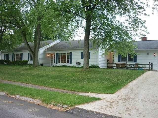 5 Blue River Dr, Columbia City, IN 46725 photo 2