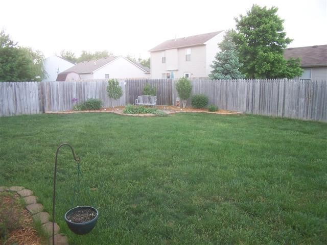602 Glenfield Dr, Fort Wayne, IN 46825 photo 3
