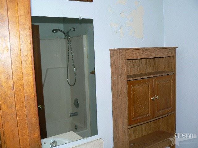 2402 Bellflower Ln, Fort Wayne, IN 46808 photo 16