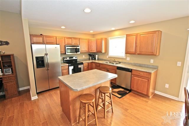 4476 S Esox Dr, Laotto, IN 46763 photo 6