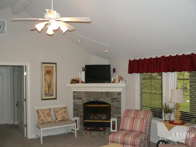 8909 Brenton Glens Ln, Fort Wayne, IN 46818 photo 4